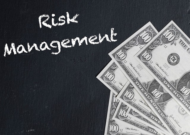 AxiTrader vs IG Markets Risk Management
